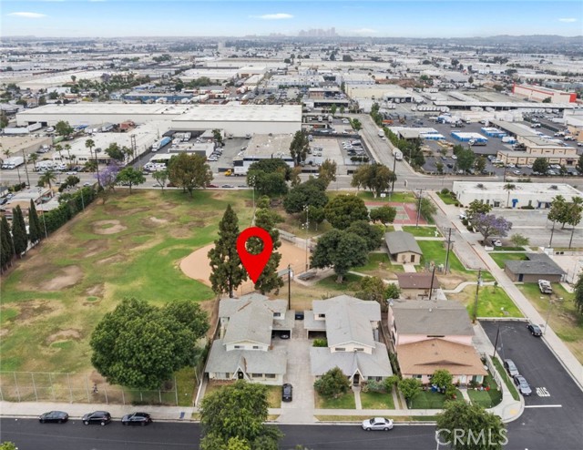 1109 S Spruce Street, Montebello CA: https://media.crmls.org/medias/be66cacb-0d69-4a57-9425-21a49a120289.jpg