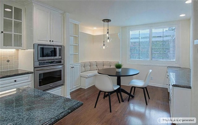 Detail Gallery Image 10 of 27 For 1119 Granville, Newport Beach,  CA 92660 - 2 Beds | 2 Baths