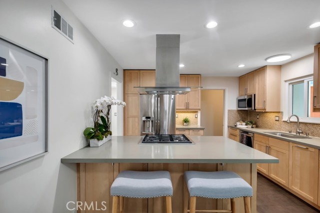 Detail Gallery Image 14 of 19 For 21407 Rios St, Woodland Hills,  CA 91364 - 3 Beds | 2 Baths