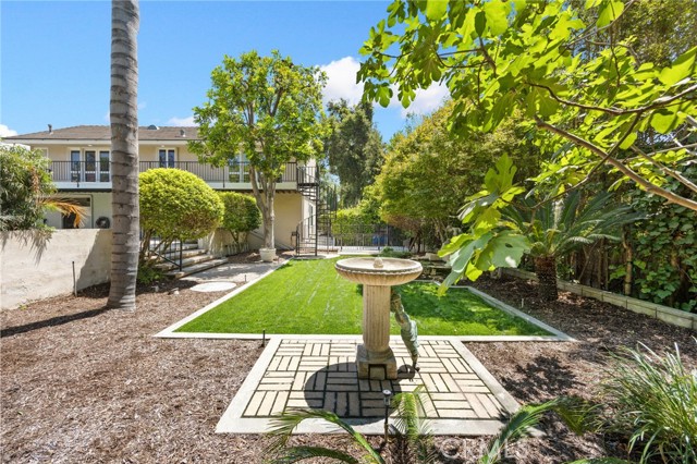 940 Singing Wood Drive, Arcadia CA: https://media.crmls.org/medias/be685cc0-5a62-498f-a0e1-46615a805a50.jpg
