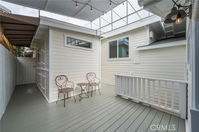 Detail Gallery Image 37 of 48 For 410 Carroll Canal, Venice,  CA 90291 - 3 Beds | 2 Baths