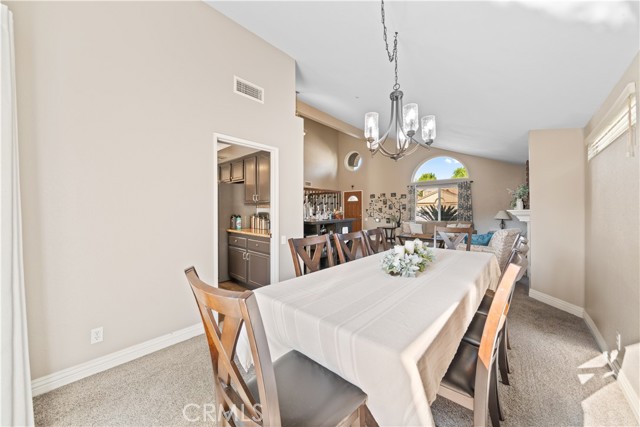 Detail Gallery Image 11 of 71 For 7950 Valencia Ct, Highland,  CA 92346 - 4 Beds | 3 Baths