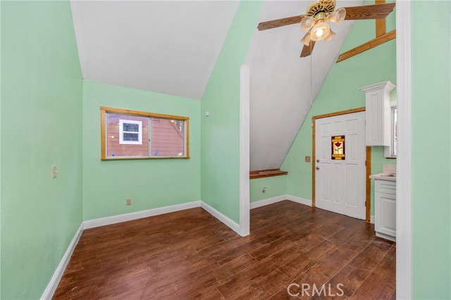 Detail Gallery Image 10 of 32 For 23884 Bowl Rd, Crestline,  CA 92325 - 2 Beds | 2 Baths