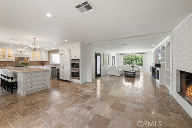 Image 4 of 35 For 72408 Desert Drive