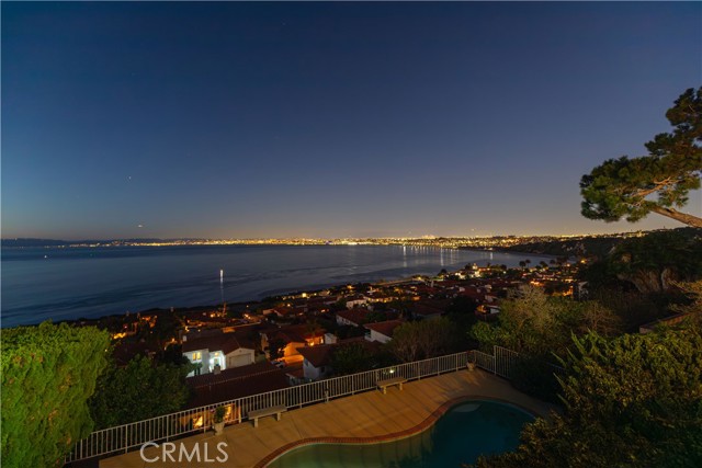 Detail Gallery Image 3 of 48 For 605 Palos Verdes Dr, Palos Verdes Estates,  CA 90274 - 4 Beds | 2/1 Baths