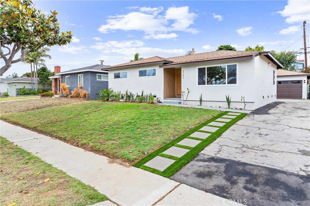 2731 Armour Lane