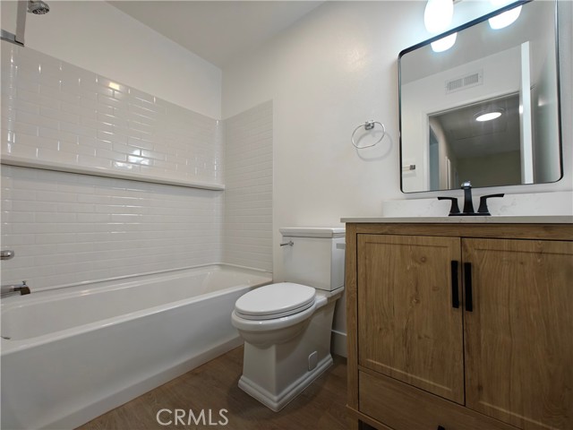 Detail Gallery Image 19 of 31 For 4 Brookmont, Irvine,  CA 92604 - 3 Beds | 2/1 Baths