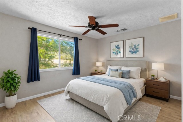 11585 Manana Drive, Morongo Valley CA: https://media.crmls.org/medias/be6b032d-dc57-4889-9c2e-39bd7e0ae08c.jpg