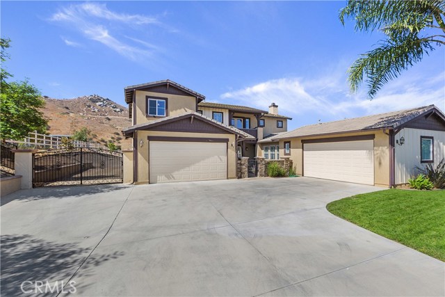 180 Wild Horse Ln, Norco, CA 92860