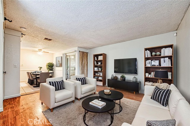 Detail Gallery Image 10 of 34 For 541 W Ashlan, Clovis,  CA 93612 - – Beds | – Baths