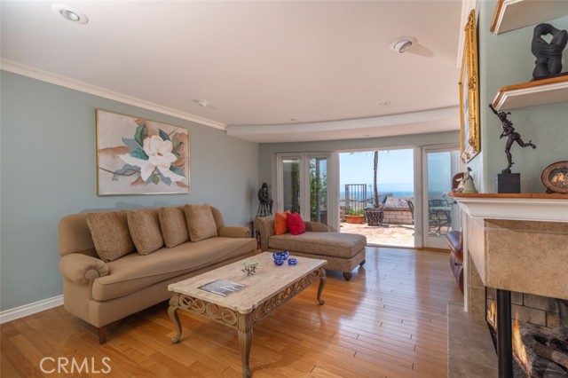Detail Gallery Image 14 of 48 For 33571 Binnacle Dr, Dana Point,  CA 92629 - 3 Beds | 2/1 Baths