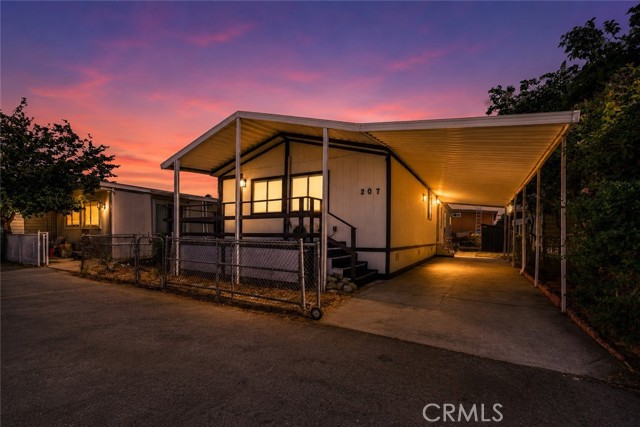 Front Image Thumbnail for CRDW26138455