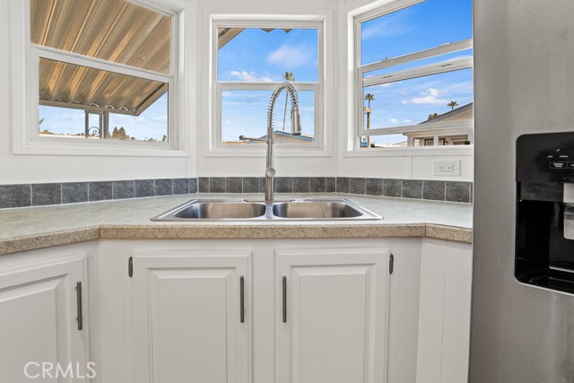 Detail Gallery Image 4 of 36 For 20401 Soledad Canyon #355,  Canyon Country,  CA 91351 - 3 Beds | 2 Baths