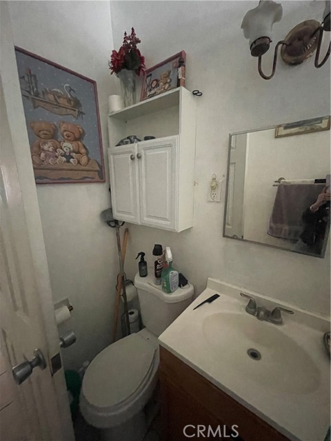 Detail Gallery Image 13 of 32 For 18493 8th St, Bloomington,  CA 92316 - – Beds | – Baths