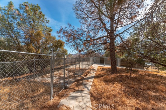 Detail Gallery Image 26 of 40 For 26477 Cummings Valley Rd, Tehachapi,  CA 93561 - 3 Beds | 2 Baths