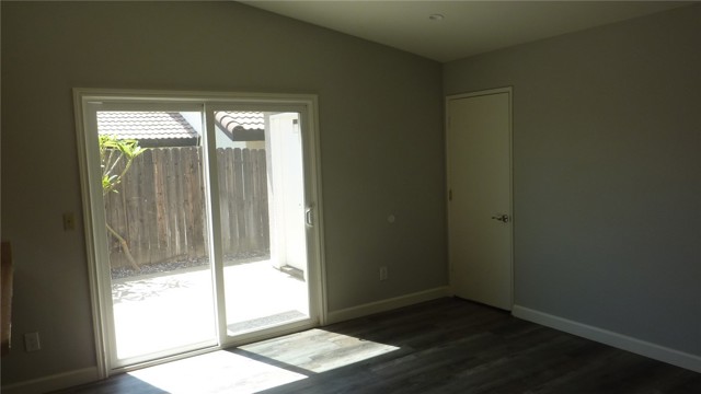 284 Celeste Drive, Riverside CA: https://media.crmls.org/medias/be6e938b-c962-41c3-b6d5-8695923c871d.jpg