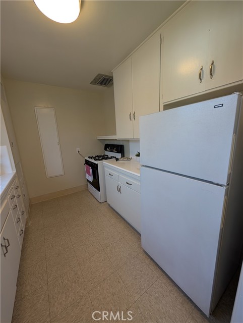 Detail Gallery Image 11 of 33 For 610 Sunset Bld #5,  Arcadia,  CA 91007 - 1 Beds | 1 Baths