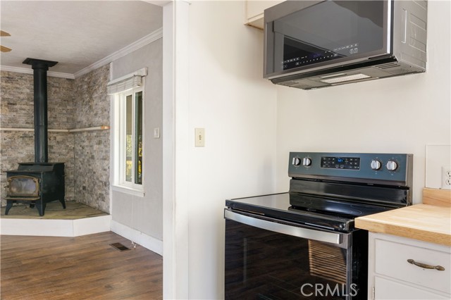 Detail Gallery Image 10 of 46 For 455 Crawford St, Lakeport,  CA 95453 - 3 Beds | 1/1 Baths