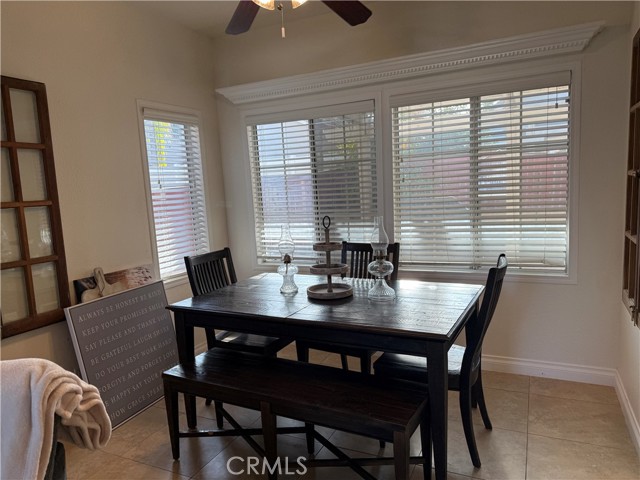 30097 Shoreline Drive, Menifee CA: https://media.crmls.org/medias/be703ac7-5a14-43d0-aff3-6c3d0dcb2fcf.jpg