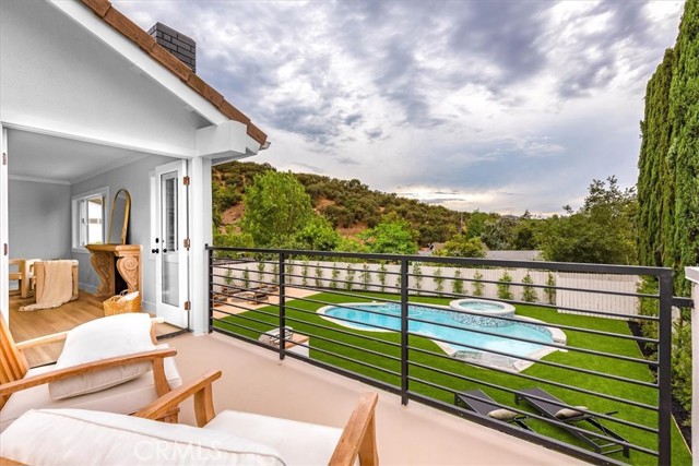 Detail Gallery Image 33 of 38 For 4401 Cezanne Ave, Woodland Hills,  CA 91364 - 4 Beds | 3 Baths