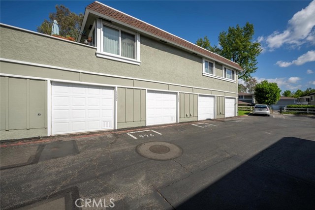 Image 33 of 54 For 22994 Via Pimiento  B3