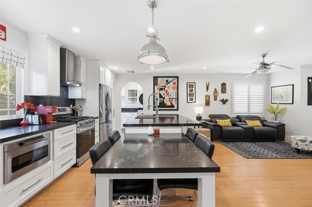 Detail Gallery Image 11 of 38 For 16434 Halsey St, Granada Hills,  CA 91344 - 4 Beds | 3 Baths