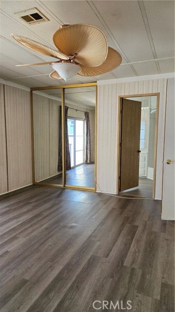 Detail Gallery Image 10 of 15 For 16462 Poipu Ln, Huntington Beach,  CA 92649 - 2 Beds | 2 Baths