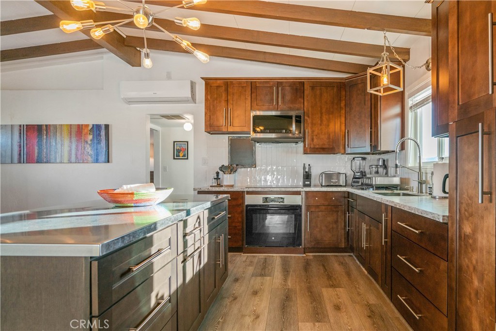 MLS #JT25114537 image #9