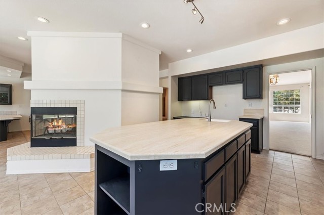 22711 Pebblestone Drive, Nuevo CA: https://media.crmls.org/medias/be74a75a-7a97-45eb-9f67-1147392e1b18.jpg