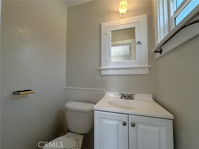 120 W Olive Avenue, Redlands CA: https://media.crmls.org/medias/be74f828-ec4d-4142-8096-11242e925c8b.jpg