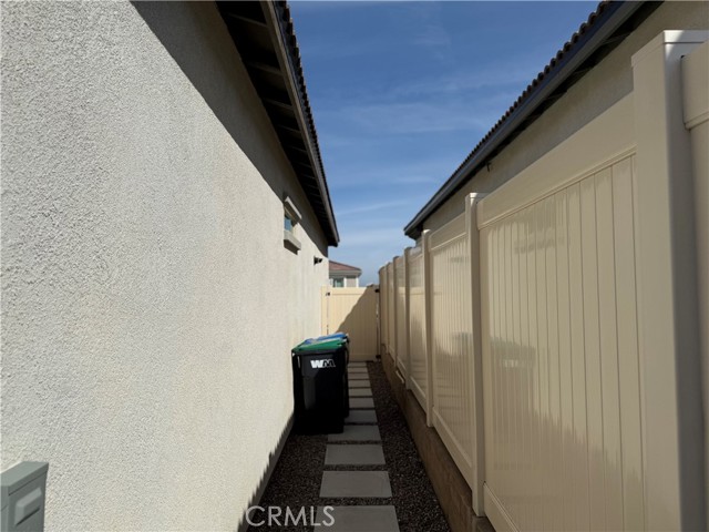 Detail Gallery Image 8 of 35 For 11907 Greenpeak St, Corona,  CA 92883 - 2 Beds | 2 Baths
