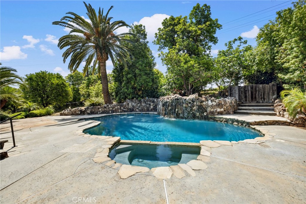 MLS #IV25152411 img 48