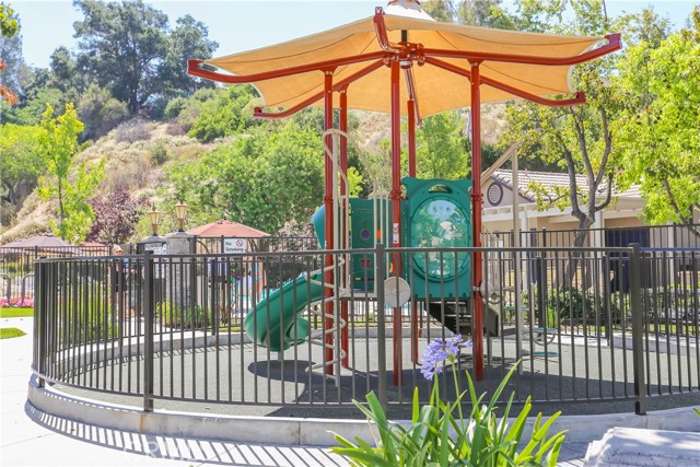 Detail Gallery Image 30 of 34 For 45166 via Quivera, Temecula,  CA 92592 - 3 Beds | 2/1 Baths