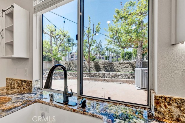 Detail Gallery Image 17 of 39 For 27 Cayman Brac, Aliso Viejo,  CA 92656 - 3 Beds | 2/1 Baths