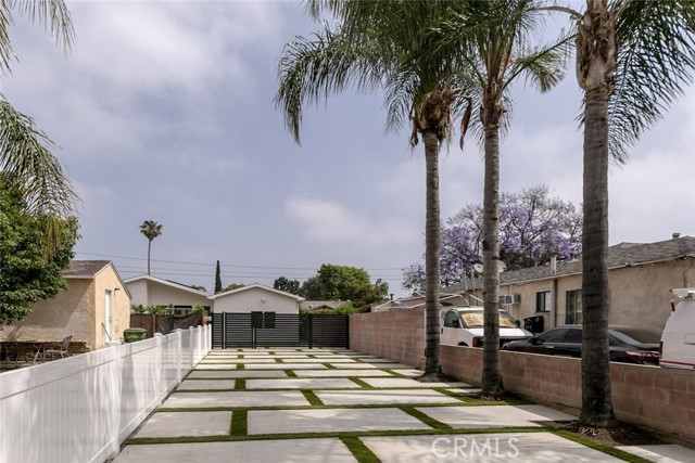 15009 Wyandotte Street, Van Nuys CA: https://media.crmls.org/medias/be77416d-dc7c-413d-9b89-6c071e264cd5.jpg