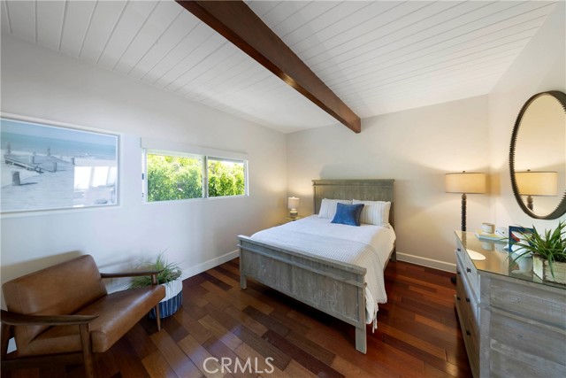 Detail Gallery Image 10 of 29 For 1040 La Mirada St, Laguna Beach,  CA 92651 - 3 Beds | 3 Baths