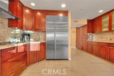 Detail Gallery Image 8 of 23 For 2579 Leicester Dr, Los Angeles,  CA 90046 - 5 Beds | 4 Baths