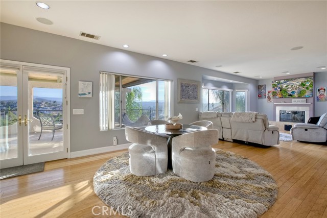 Detail Gallery Image 52 of 68 For 28856 Yosemite Pl, Canyon Lake,  CA 92587 - 3 Beds | 3/1 Baths