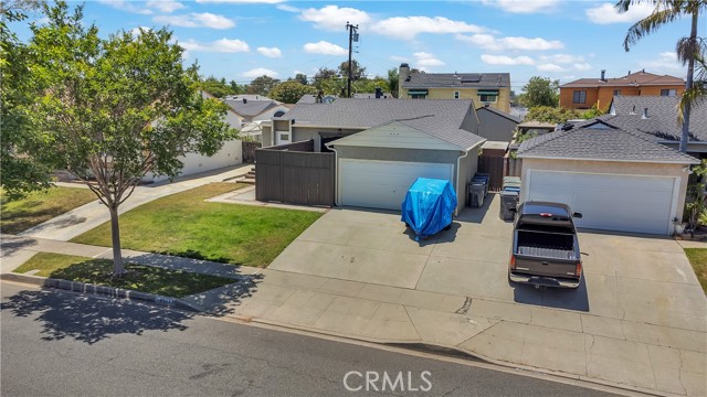 Detail Gallery Image 6 of 29 For 4443 Levelside Ave, Lakewood,  CA 90712 - 2 Beds | 1 Baths