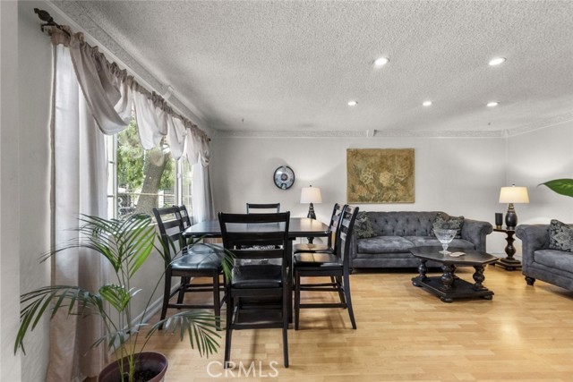 10431 Las Lunitas Avenue photo 6