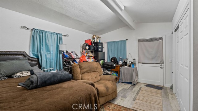 8035 Santa Rita Street, Corona CA: https://media.crmls.org/medias/be799b3c-7b68-4dda-bfa5-63d01f27aaf5.jpg