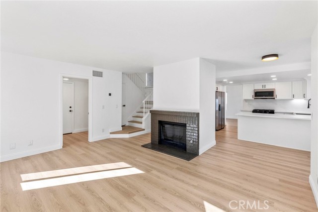 Image 7 of 51 For 40156 Starling Street