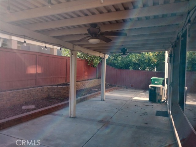 Detail Gallery Image 18 of 18 For 935 Redtail Dr, Corona,  CA 92879 - 4 Beds | 2/1 Baths