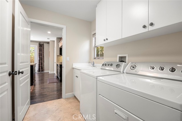 Detail Gallery Image 14 of 32 For 24 Tree Clover, Irvine,  CA 92618 - 3 Beds | 2/1 Baths