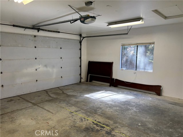 24812 Lake Gregory, Crestline, CA 92325