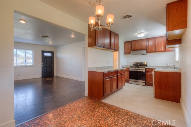 Detail Gallery Image 7 of 33 For 831 Plumas Ave, Oroville,  CA 95965 - 3 Beds | 1 Baths