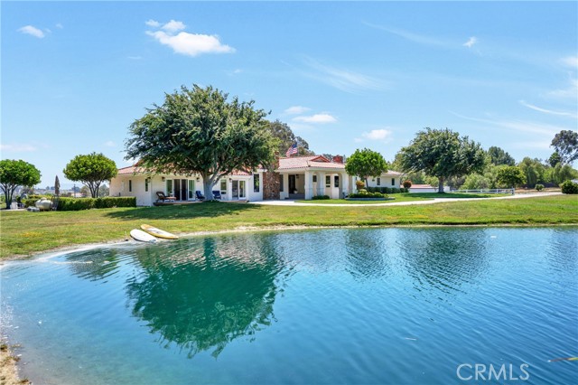 26465 Douglas Avenue, Murrieta CA: https://media.crmls.org/medias/be7cae4b-0ebb-4539-9508-cb9abe21407c.jpg