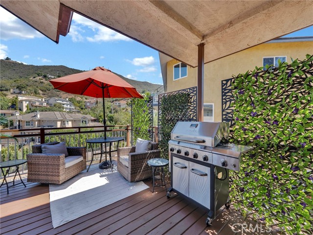 1124 Kathleen Drive, Newbury Park CA: https://media.crmls.org/medias/be7cc825-8b11-41ff-a3cc-a8ca6bccd966.jpg