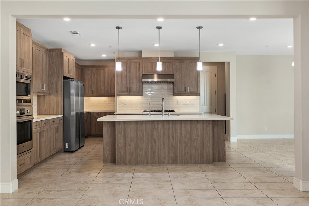 6795 Solterra Vista Pkwy - photo 8