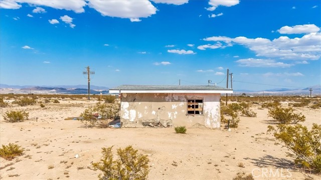 Detail Gallery Image 28 of 29 For 1560 Lear Ave, Twentynine Palms,  CA 92277 - 0 Beds | 0 Baths